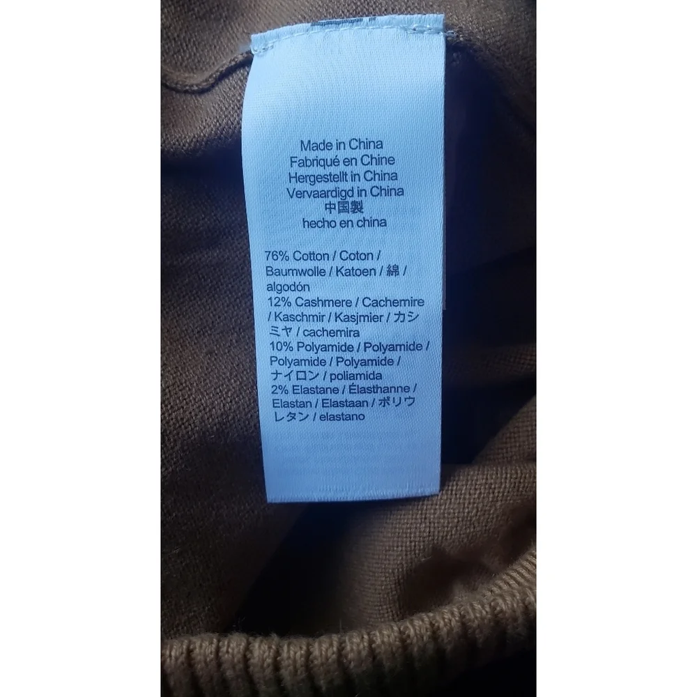 11 J.Crew High-waisted cotton-cashmere sweater short